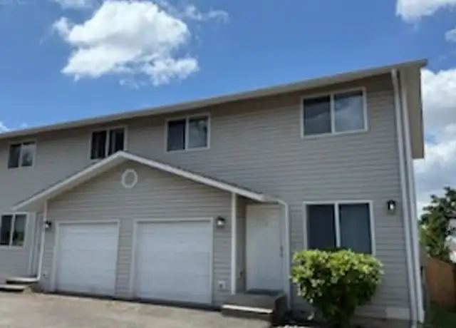 Property at 1512 S Puget Dr Unit A, Renton, WA, 98055, 2 beds, 2.5 baths, [object Object]