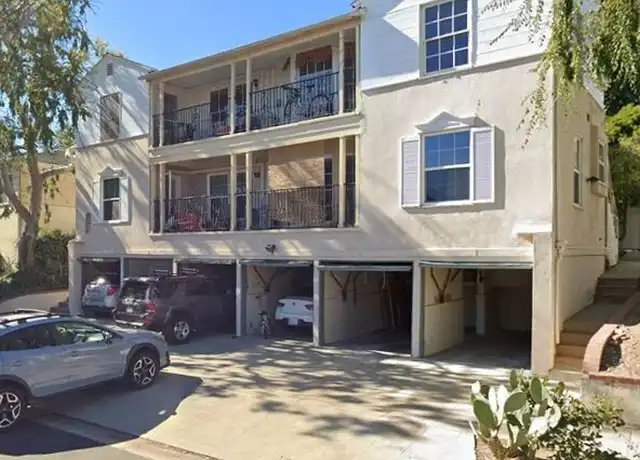 Property at 611 Midvale Ave Unit 611, Los Angeles, CA, 90024, 2 beds, 1 bath, [object Object]