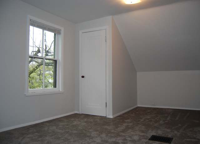 Photo of 7415 Oak Ave, River Forest, IL 60305
