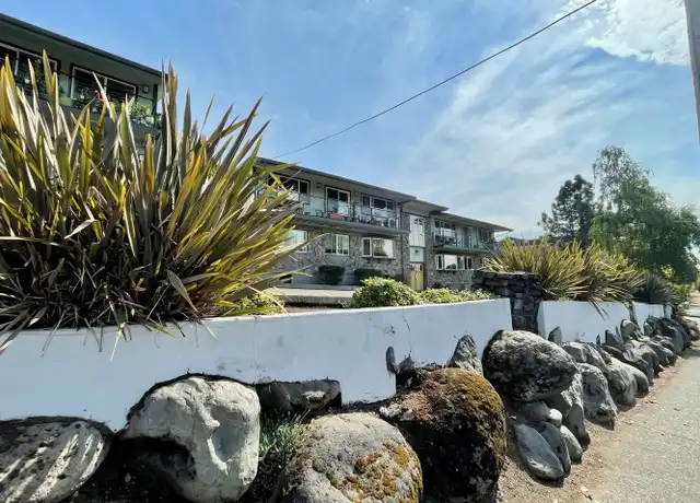 Property at 5715 NE Sacramento St #3, Portland, OR, 97213, 2 beds, 2 baths, [object Object]