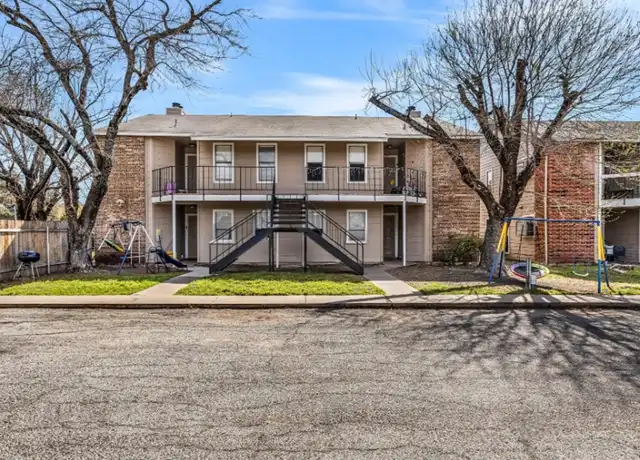 Property at 2012 West Loop Unit D, Austin, TX, 78758, 2 beds, 1 bath, [object Object]