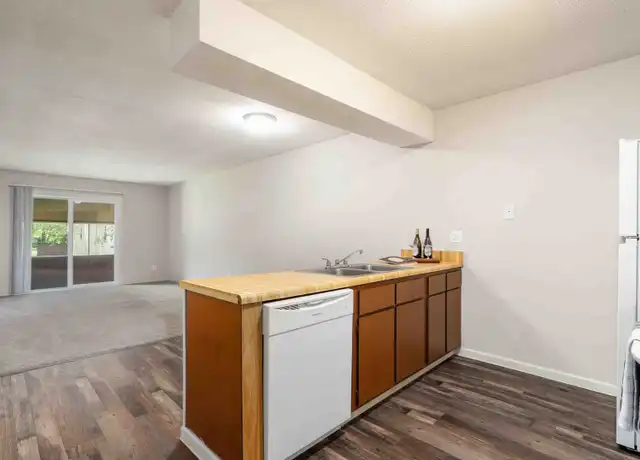 Property at 101 Canal Rd Unit 1-F, Hebron, OH, 43025, 2 beds, 1 bath, [object Object]