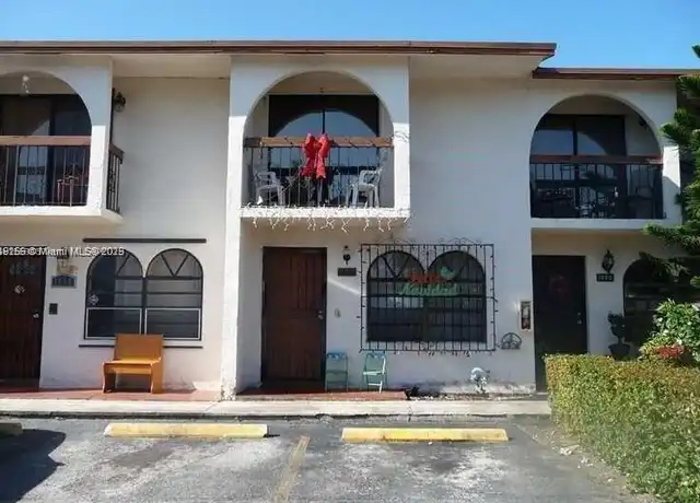 Property at 1082 W 79th St #25, Hialeah, FL, 33014, 2 beds, 1.5 baths, [object Object]