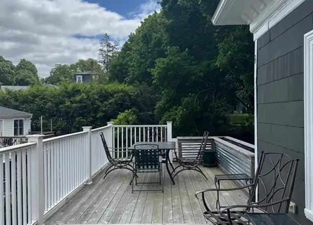 Property at 15 Chestnut St Unit 2, Melrose, MA, 02176, 3 beds, 1 bath, [object Object]
