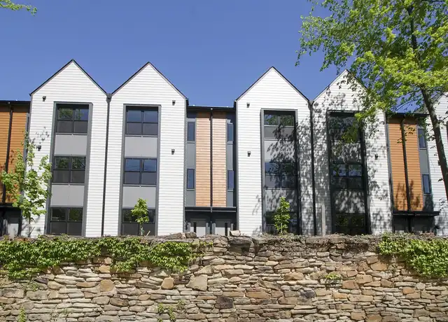 Property at Reserve Overlook - 2325 Euclid Heights Blvd, Cleveland Heights, OH, 44106, 1 bed, 1 bath, [object Object]