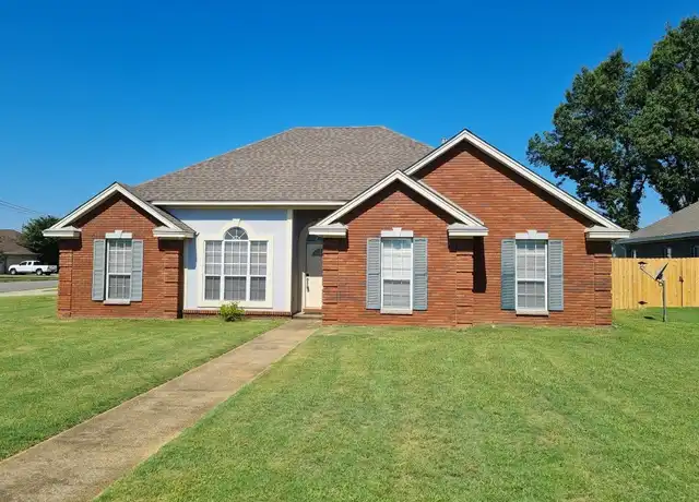 Property at 401 Harvest Loop, Prattville, AL, 36066, 4 beds, 2 baths, [object Object]