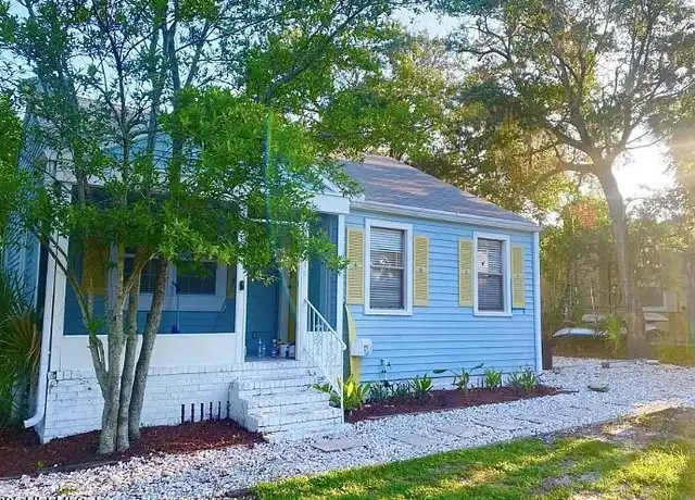 Property at 1135 4th Ave N, Jacksonville Beach, FL, 32250, 2 beds, 1 bath, [object Object]