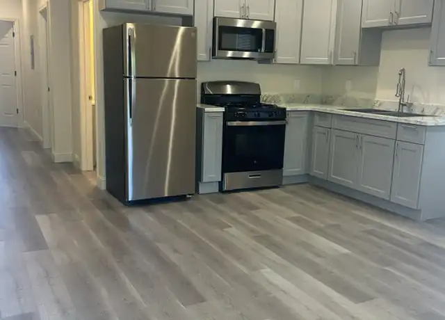 Property at 1825 N Center St, Stockton, CA, 95204, 2 beds, 1 bath, [object Object]