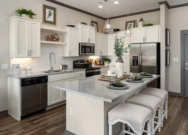 Photo of 400 Great Cir, Smyrna, TN 37167