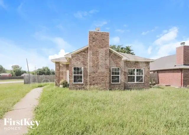 Property at 1633 Mockingbird Ln, Desoto, TX, 75115, 3 beds, 2 baths, [object Object]