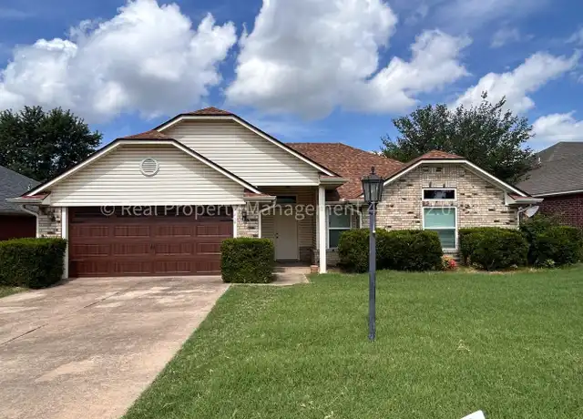 Property at 7214 Red Pine Dr, Fort Smith, AR, 72916, 3 beds, 2 baths, [object Object]