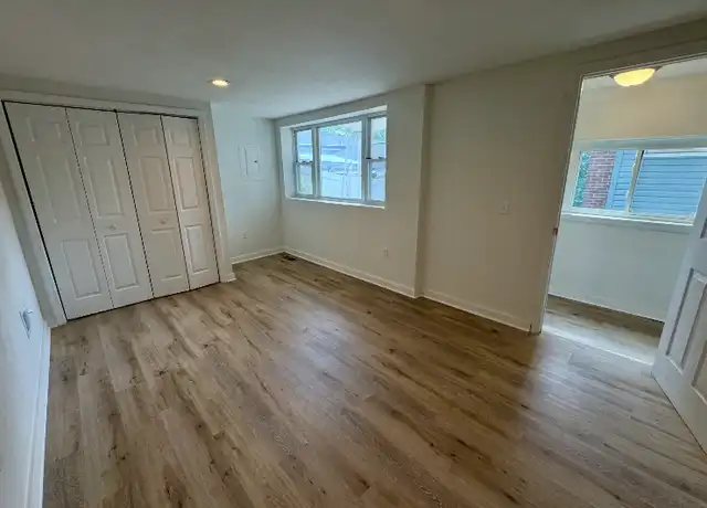 Property at 4345 Dakota St, Pittsburgh, PA, 15213, 1 bed, 1 bath, [object Object]