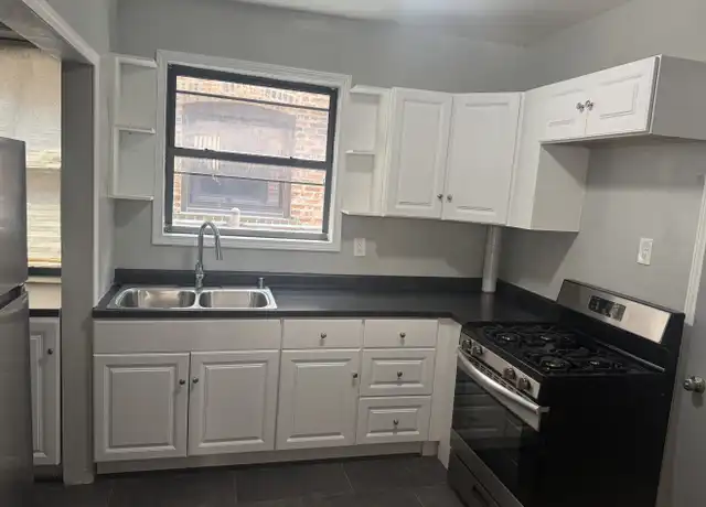 Property at 7436 S Vernon Ave Unit 1e, Chicago, IL, 60619, 1 bed, 1 bath, [object Object]