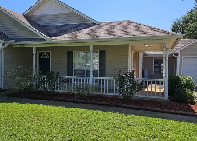 Property at 110 Sheldon Ridge Ct, Bonaire, GA, 31005, 3 beds, 2 baths, [object Object]