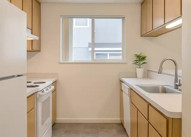 Property at 645 Adams St Unit 3, Davis, CA, 95616, 2 beds, 2 baths, [object Object]