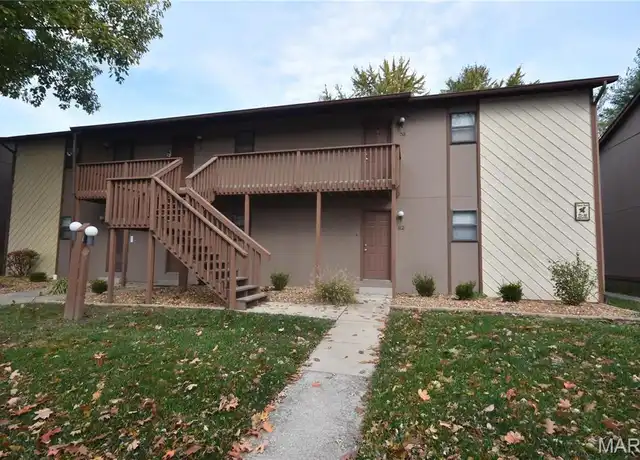 Property at 77 Peachtree Ln, Fairview Heights, IL, 62208, 1 bed, 1 bath, [object Object]