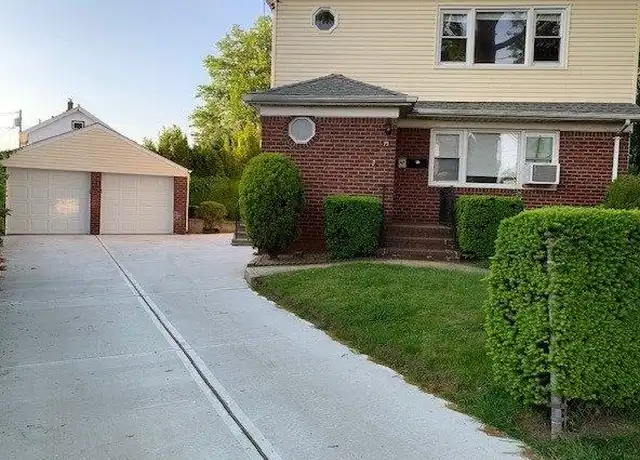 Property at 73 Elizabeth St Unit 1, Floral Park, NY, 11001, 3 beds, 2 baths, [object Object]