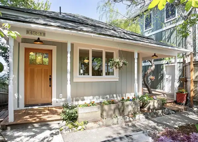 Property at 608 Boulevard, Bellingham, WA, 98225, 3 beds, 2.5 baths, [object Object]