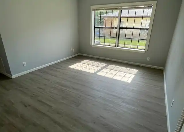 Property at 1450 Herschend Ln, Branson, MO, 65616, 1 bed, 1 bath, [object Object]
