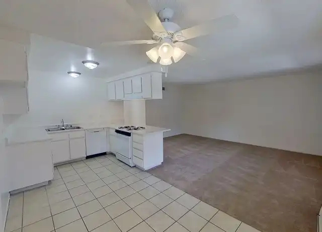 Property at 543 N Tustin Ave Unit C, Santa Ana, CA, 92705, 1 bed, 1 bath, [object Object]
