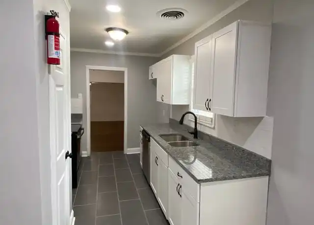 Property at 469 Lytle St, Memphis, TN, 38122, 3 beds, 2 baths, [object Object]