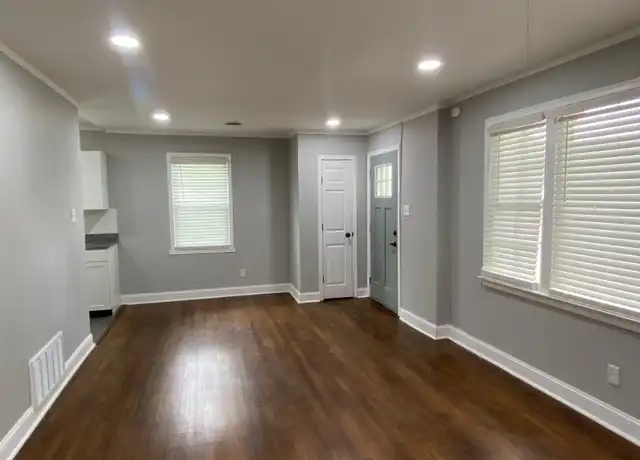 Property at 469 Lytle St, Memphis, TN, 38122, 3 beds, 2 baths, [object Object]