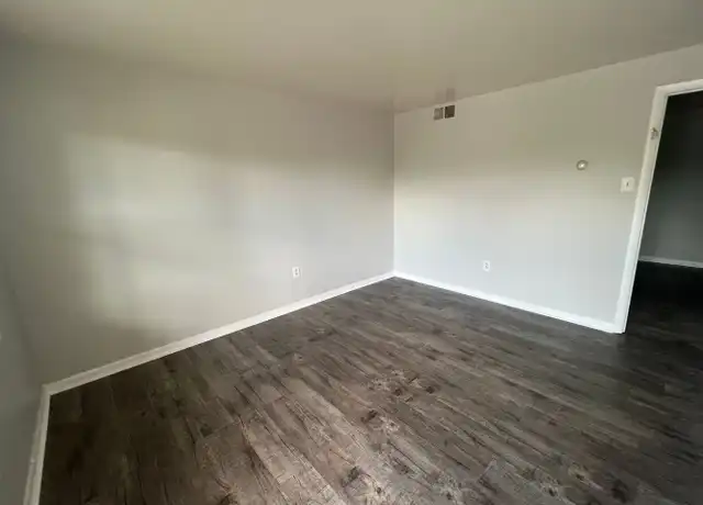 Property at 829 Westside Blvd NW Apt 1, Roanoke, VA, 24017, 1 bed, 1 bath, [object Object]