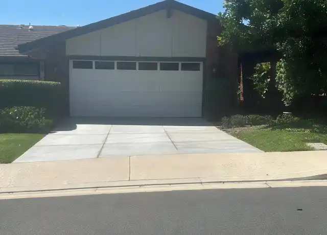 Property at 18 Skysail Dr, Corona del Mar, CA, 92625, 2 beds, 2 baths, [object Object]