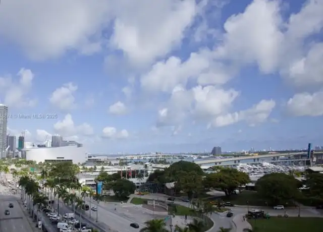 Property at 244 Biscayne Blvd #1804, Miami, FL, 33132, 1 bed, 1 bath, [object Object]
