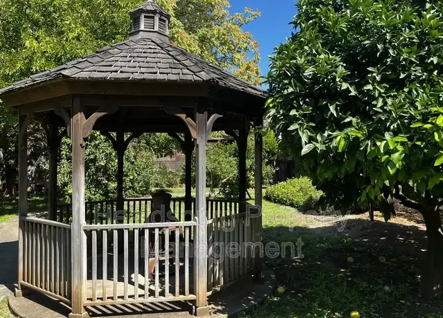 Property at 235 Sherman St, Healdsburg, CA, 95448, 2 beds, 2 baths, [object Object]