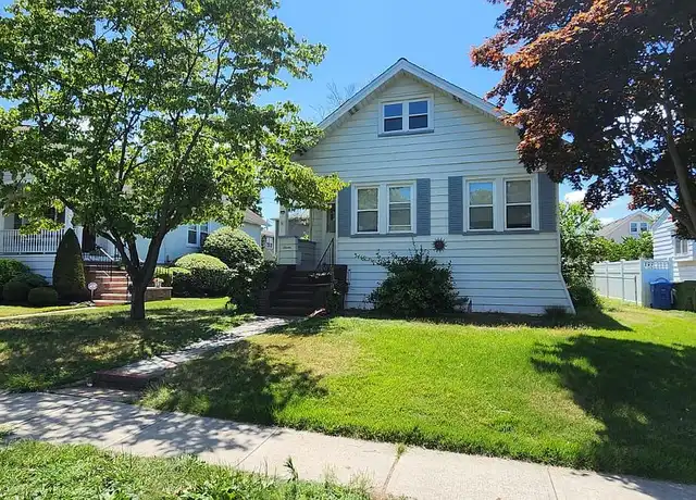 Property at 7 Chatham Pl, Linden, NJ, 07036, 4 beds, 2 baths, [object Object]