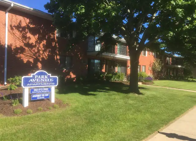 Property at 1713 15th Ave Unit 1713/7, Kenosha, WI, 53140, 2 beds, 1 bath, [object Object]