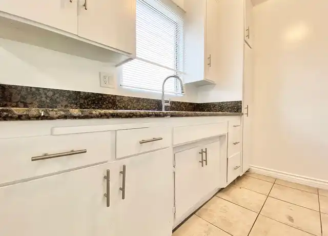 Property at 5222/5226 Lexington Ave - 5225 Lexington Ave, Los Angeles, CA, 90029, 1 bed, 1 bath, [object Object]