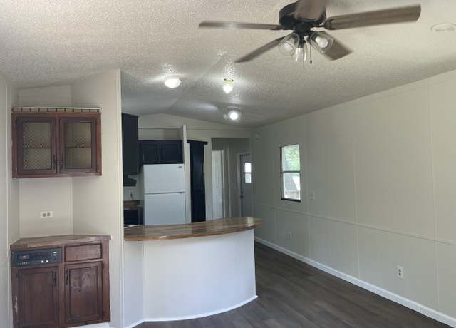 Photo of 218 Big Z Dr, Maryville, TN 37801