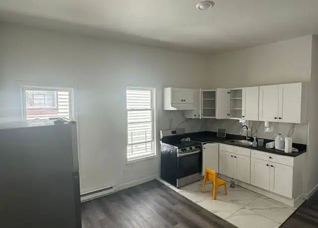 Property at 101 Maple St, Yonkers, NY, 10701, 3 beds, 1 bath, [object Object]