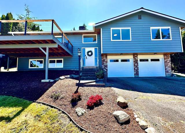 Photo of 10 Vista del Mar St, Camano Island, WA 98282