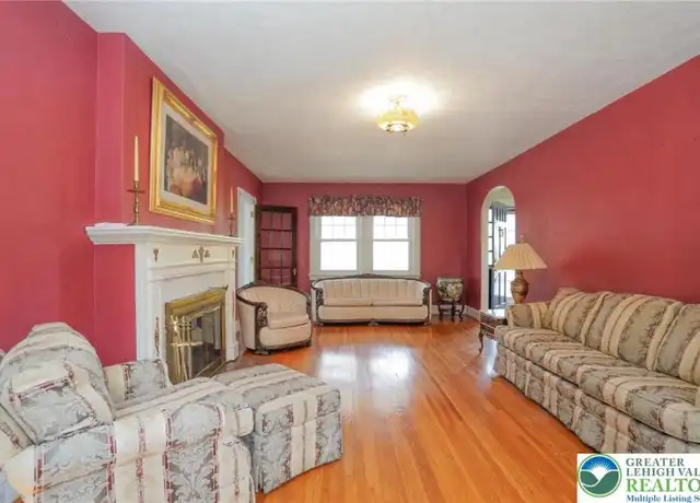 Property at 1823 Howard Ave, Pottsville, PA, 17901, 3 beds, 3 baths, [object Object]