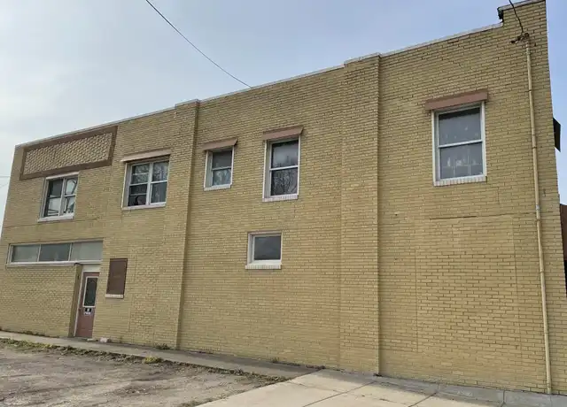 Property at 105 Grand St Apt 1, Michigan Center, MI, 49254, 2 beds, 1 bath, [object Object]