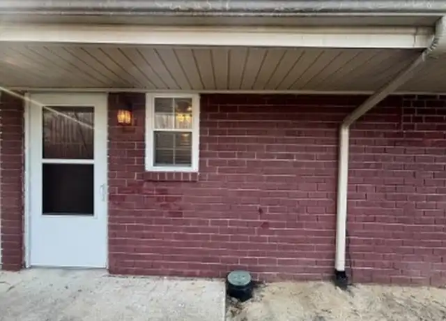 Property at 816 Shaw Mill Rd Unit 13, Fayetteville, NC, 28311, 1 bed, 1 bath, [object Object]