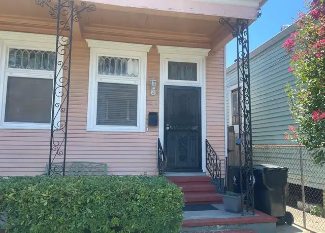 Property at 4528 S Liberty St, New Orleans, LA, 70115, 2 beds, 1 bath, [object Object]