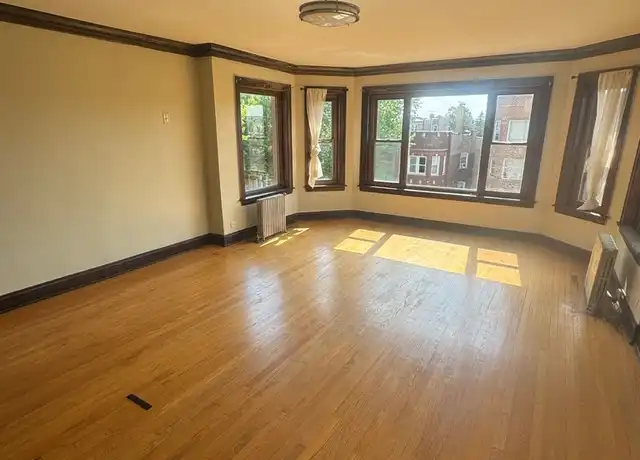 Property at 8141 S Marshfield Ave Unit 3, Chicago, IL, 60620, 3 beds, 1 bath, [object Object]