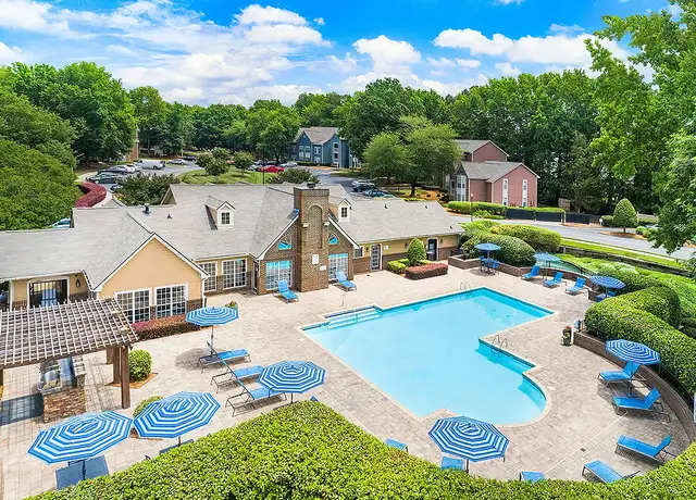 Photo of 1301 Crescent Ln, Matthews, NC 28105