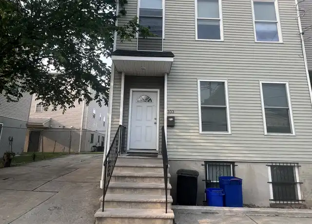 Property at 333 New St, Newark, NJ, 07103, 4 beds, 2 baths, [object Object]