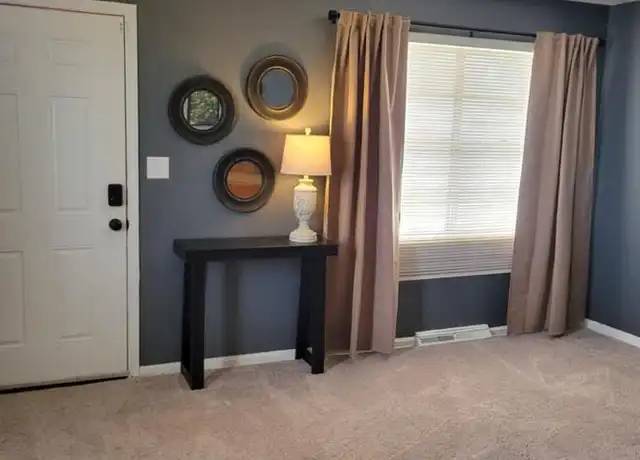 Property at 3718 E 57th St, Kansas City, MO, 64130, 1 bed, 1 bath, [object Object]