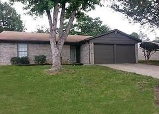 Property at 5401 Lansingford Trl, Arlington, TX, 76017, 3 beds, 2 baths, [object Object]