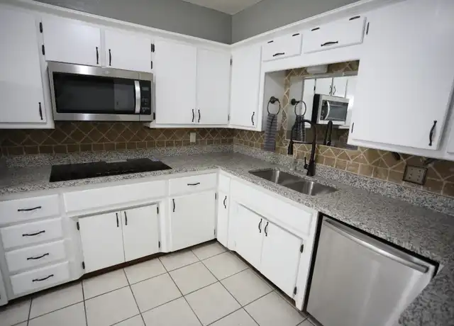 Property at 1540 Kingsgate Rd, Oklahoma City, OK, 73159, 3 beds, 2 baths, [object Object]
