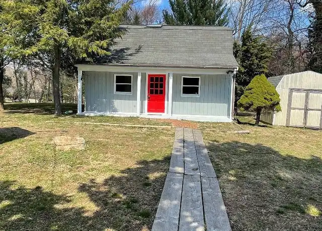 Property at 624 Walker Rd, Great Falls, VA, 22066, 0 beds, 1 bath, [object Object]