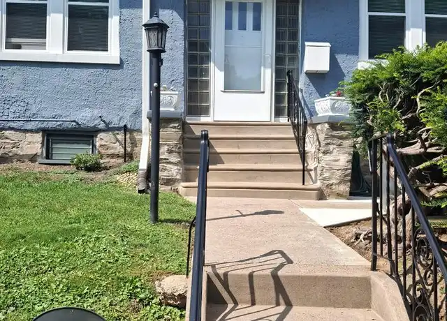 Property at 449 Roslyn Ave, Glenside, PA, 19038, 2 beds, 1 bath, [object Object]