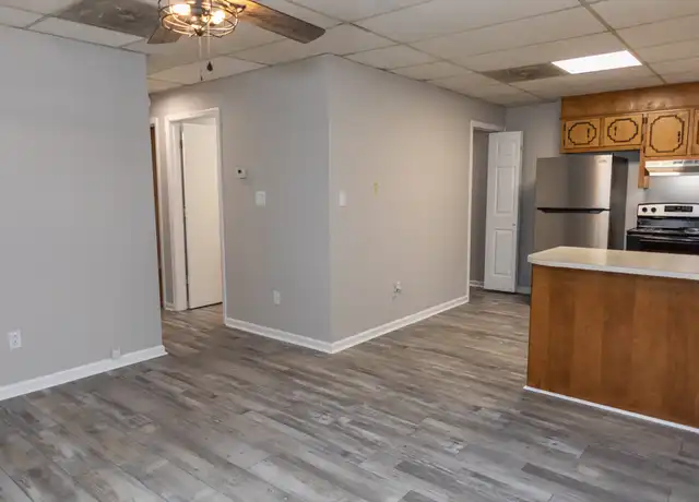 Property at 505 W Main St Unit 3, Morganton, NC, 28655, 2 beds, 1 bath, [object Object]
