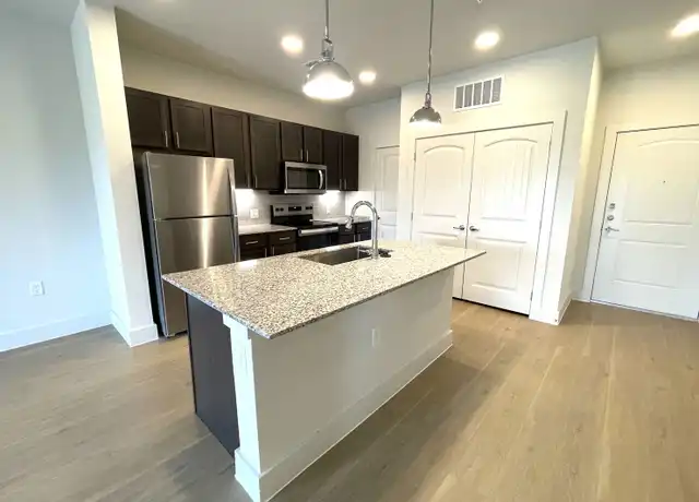 Property at 350 Star Ranch Blvd Unit 2132, Hutto, TX, 78634, 1 bed, 1 bath, [object Object]